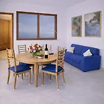 Apartment Intimate Nest On The For 2, Free Parking At The House